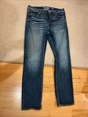 BKE Men's Medium Dark Blue Straight Jeans
Size: 34L